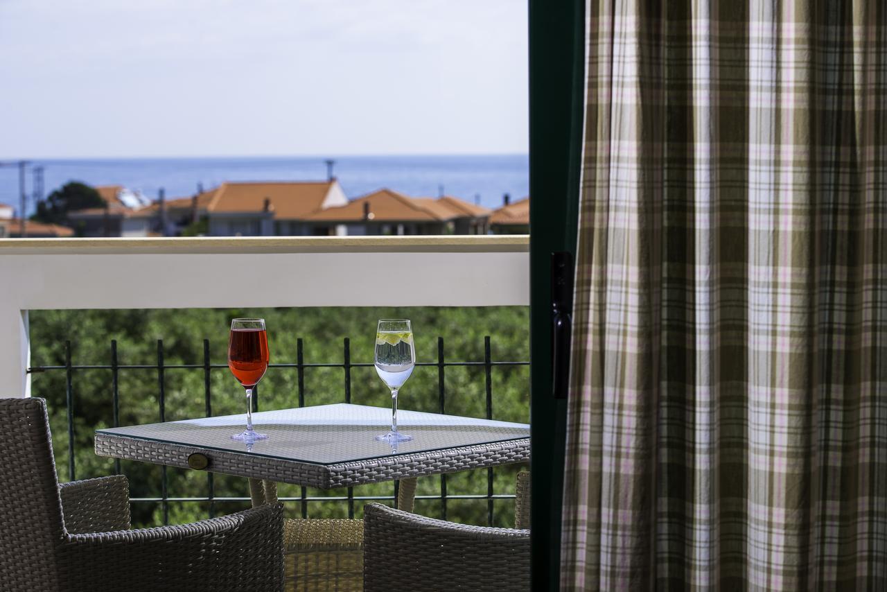 Ocean Beach Hotel Skala Potamia  Exteriör bild